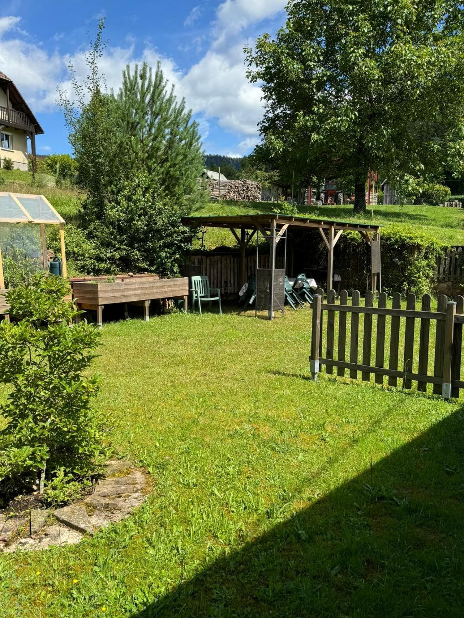 Emeraude Apartment *